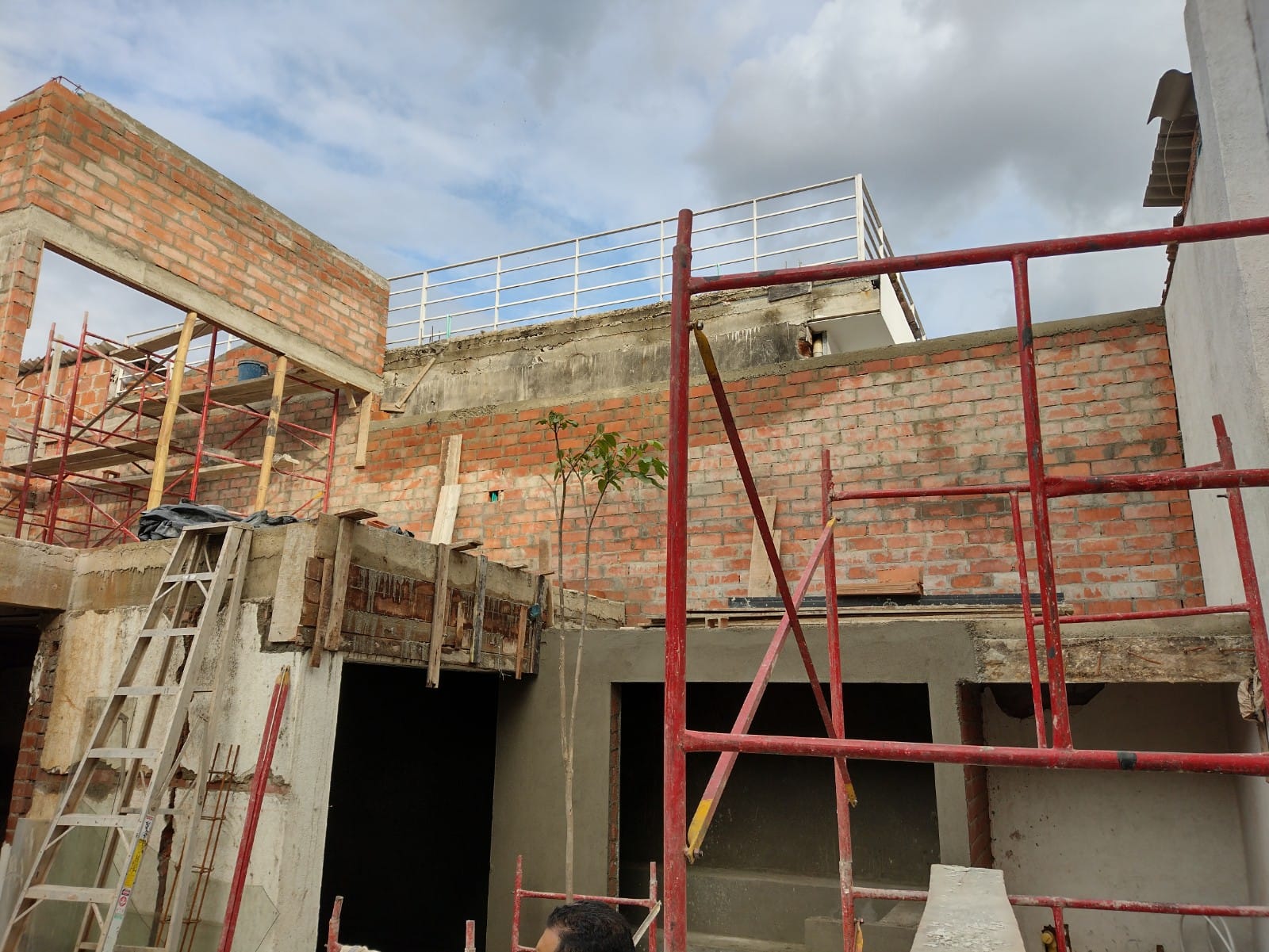 En este momento estás viendo ¿Cuánto cuesta arreglar un apartamento VIS o en Obra Gris en 2022?